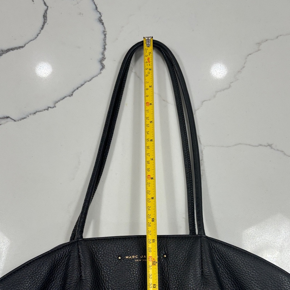 Marc Jacobs Pebbled Black Leather Tote Bag - Picture 7 of 12